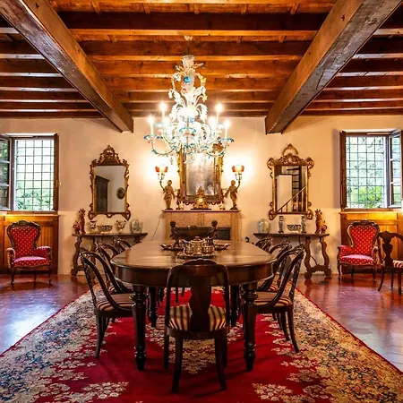 Carrara Salvadori Bed & Breakfast *